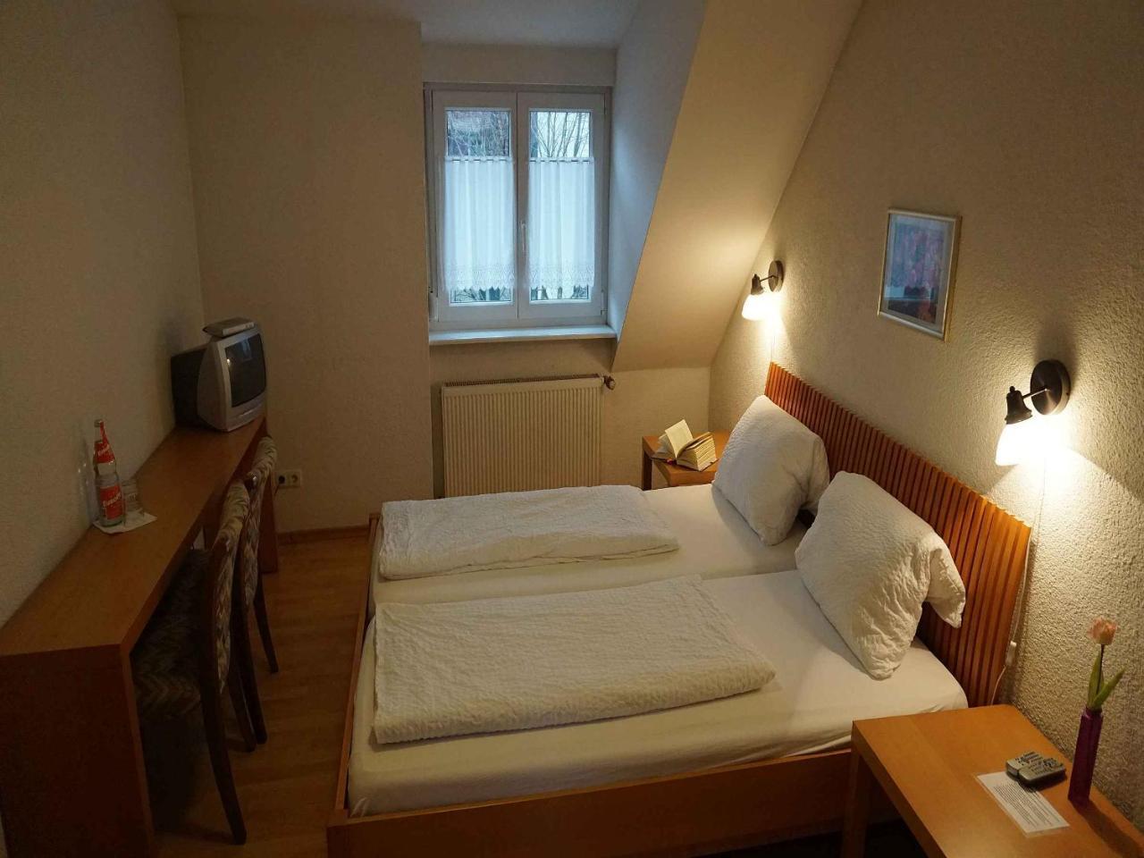 Hotel-Pension Goldene Krone Fribourg im Breisgau Extérieur photo
