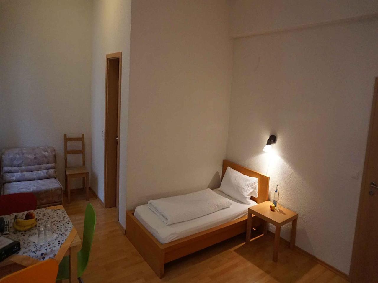 Hotel-Pension Goldene Krone Fribourg im Breisgau Extérieur photo